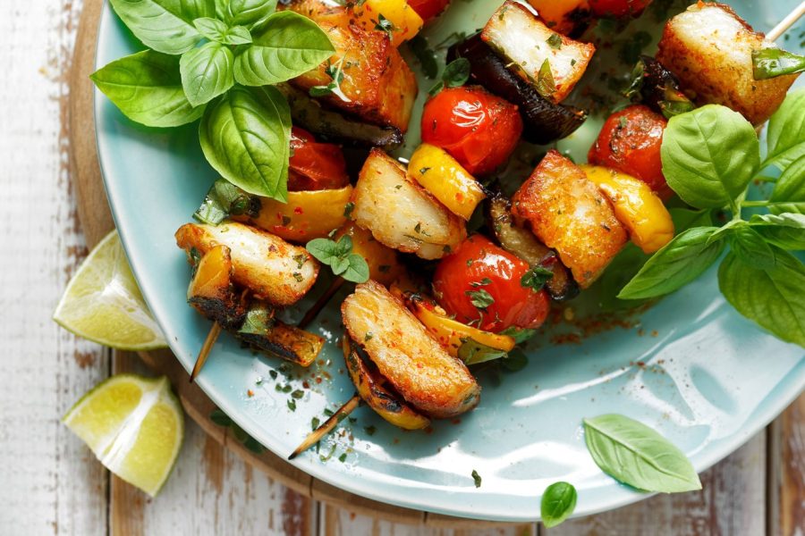 Groentespiesjes met Halloumi grillkaas op de BBQ